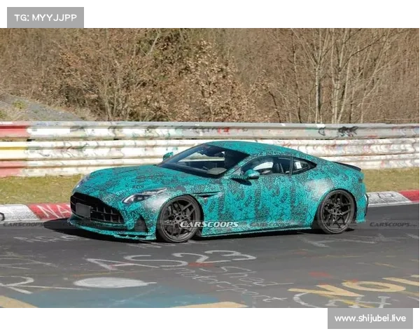 阿隆索称阿斯顿马丁AMR25空力套件革新将带来颠覆性影响 阿隆索称阿斯顿马丁AMR25空力套件革新将带来颠覆性影响